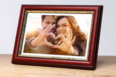 Ramka drewniana na zdjęcia DRI P 5 15x21 cm