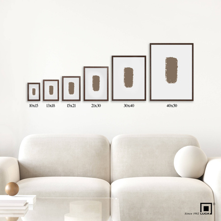 Zestaw 2 brązowych ramek na zdjęcia FDM 02 w rozmiarze 50x70 cm