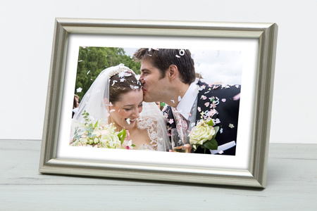 Ramka drewniana na zdjęcia DRWC F S2 10x10 cm