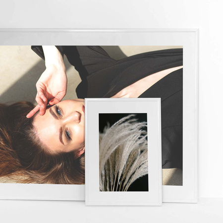 Biała ramka aluminiowa QAL 40x60 cm