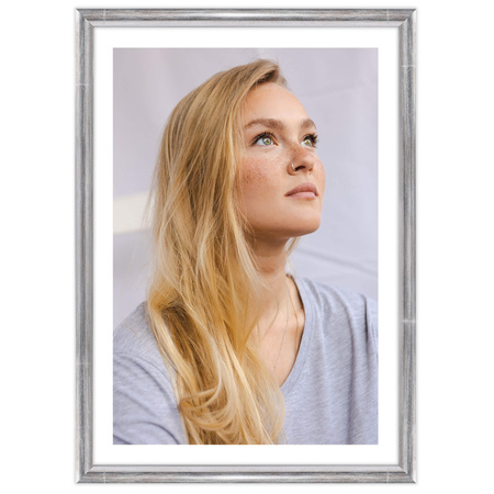 Srebrna ramka drewniana na zdjęcia EKO S2 24x30 cm