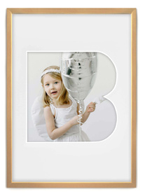 Ramka na zdjęcia LITERKA "B" 21x30 cm jasne drewno z białym passe partout