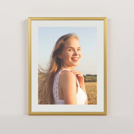 Złota ramka aluminiowa QAL 24x30 cm