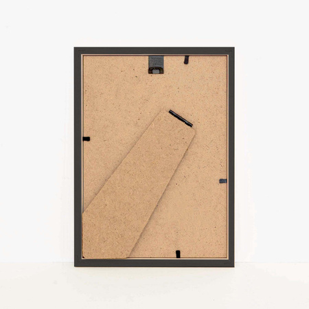 Pakiet 5 szt. czarnych ramek drewnianych na zdjęcia DRWA 2 15x21 cm