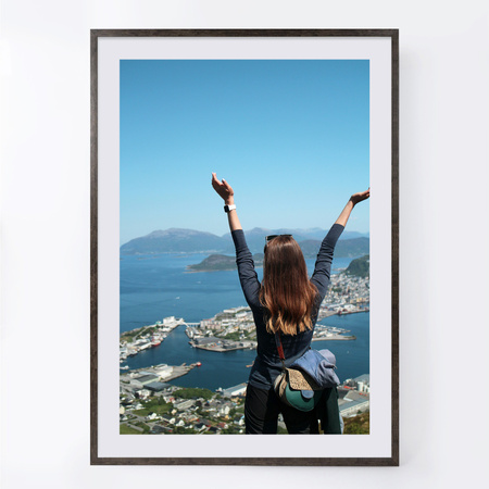 Ramka na zdjęcia drewniana FIT 3 w kolorze brązowym 50x70 cm