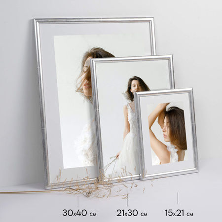 Srebrna ramka drewniana na zdjęcia EKO S2 15x21 cm
