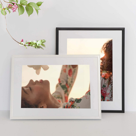 Biała ramka aluminiowa QAL 70x100 cm