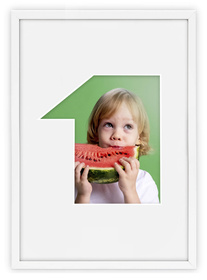 Ramka na zdjęcia CYFERKA "1" 21x30 cm biała z białym passe partout