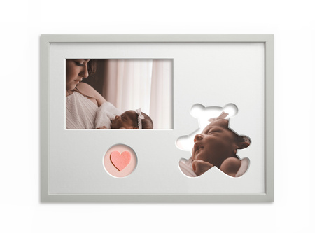 Ramka na zdjęcia do pokoju dziecięcego 21x30 cm biała z białym passe partout