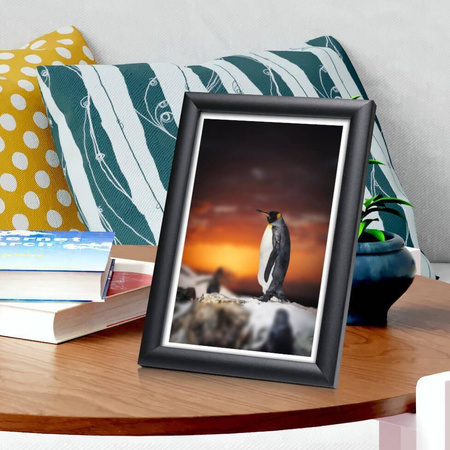 Czarna ramka drewniana na zdjęcia EKO 2 10x15 cm