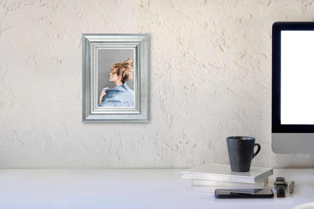 Ramka drewniana na zdjęcia DRL N S 25x38 cm