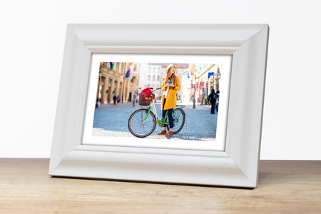 Ramka drewniana na zdjęcia DRL N 1 15x21 cm