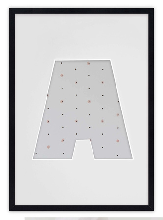 Ramka na zdjęcia LITERKA "A" 21x30 cm czarna z białym passe partout