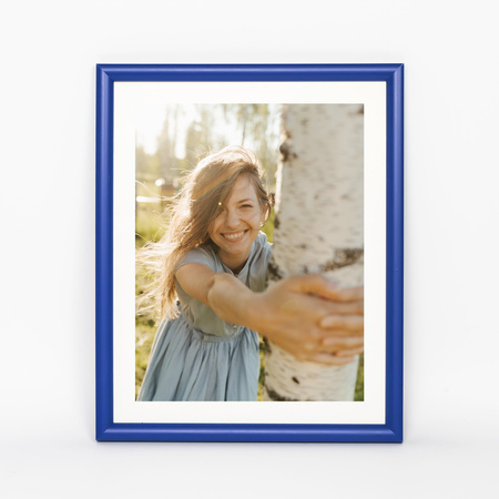 Ramka drewniana granatowa DRW H 11 - 24x30 cm