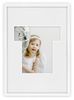 Ramka na zdjęcia LITERKA "T" 21x30 cm biała z białym passe partout