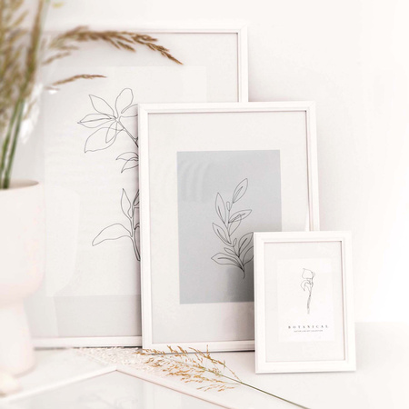 Biała ramka drewniana na zdjęcia DRWA 1 25x38 cm