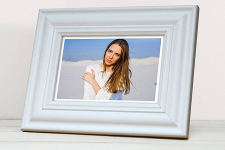 Ramka drewniana na zdjęcia DRZ D 1 10x15 cm